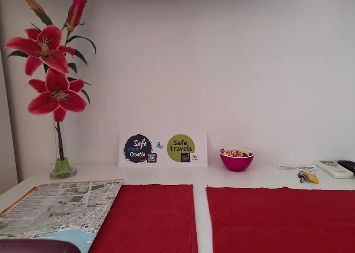 Miletic Near The Palace Split