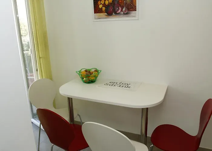 Casa de hóspedes Miletic Near The Palace Split