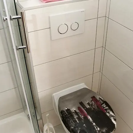 Miletic Near The Palace Konukevi 3*