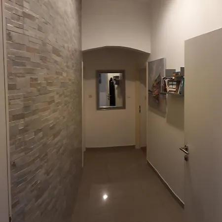 بيت ضيافة Miletic Near The Palace