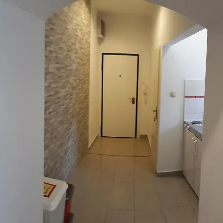 Miletic Near The Palace بيت ضيافة